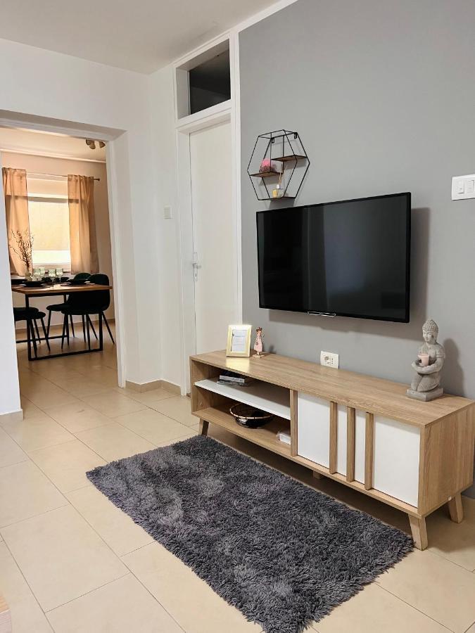 Luna *** Apartment *